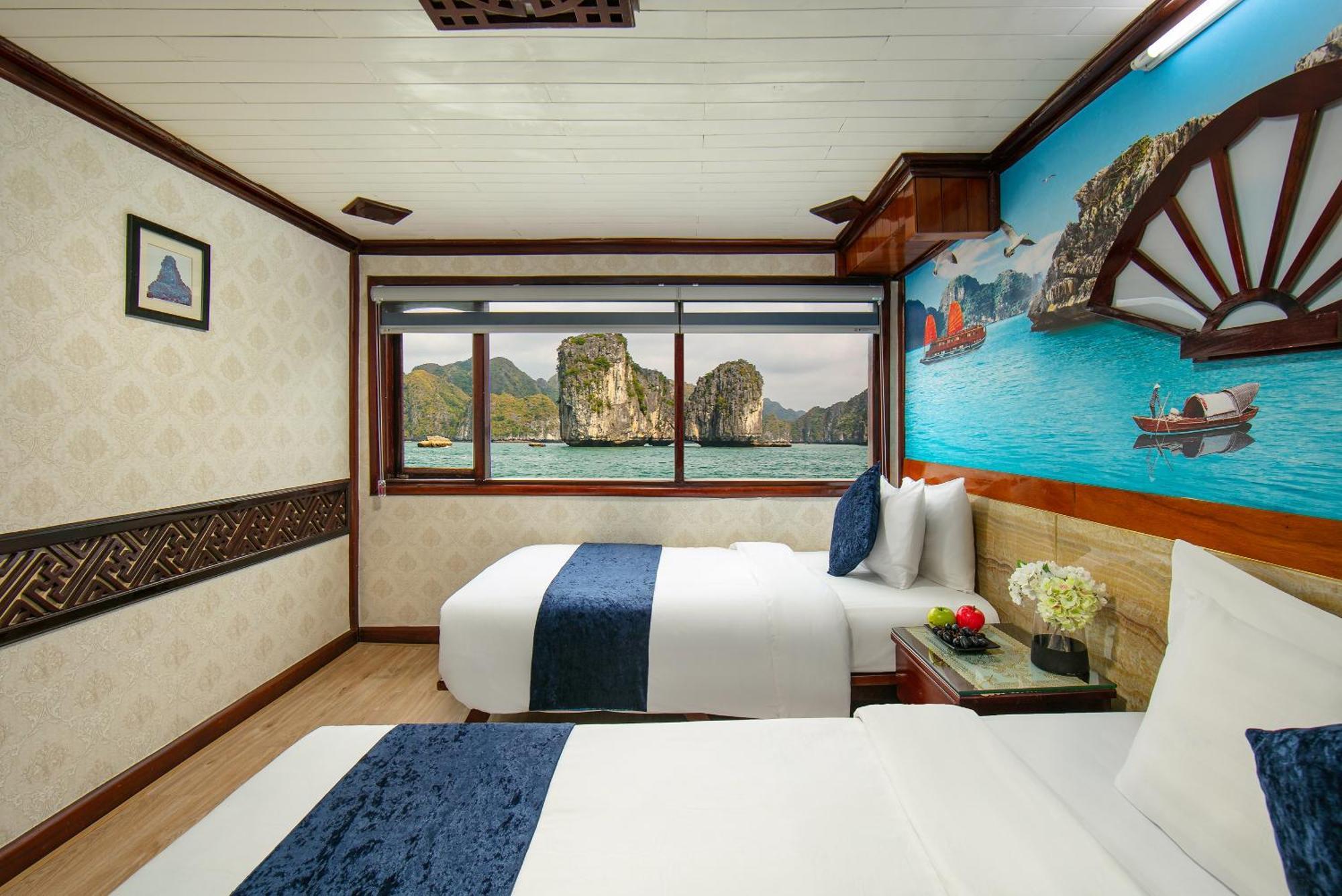 Fantasea Imperial Cruise Hotel Ha Long Bagian luar foto