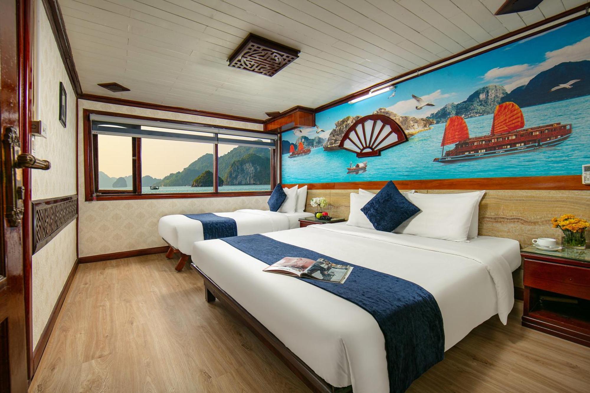 Fantasea Imperial Cruise Hotel Ha Long Bagian luar foto