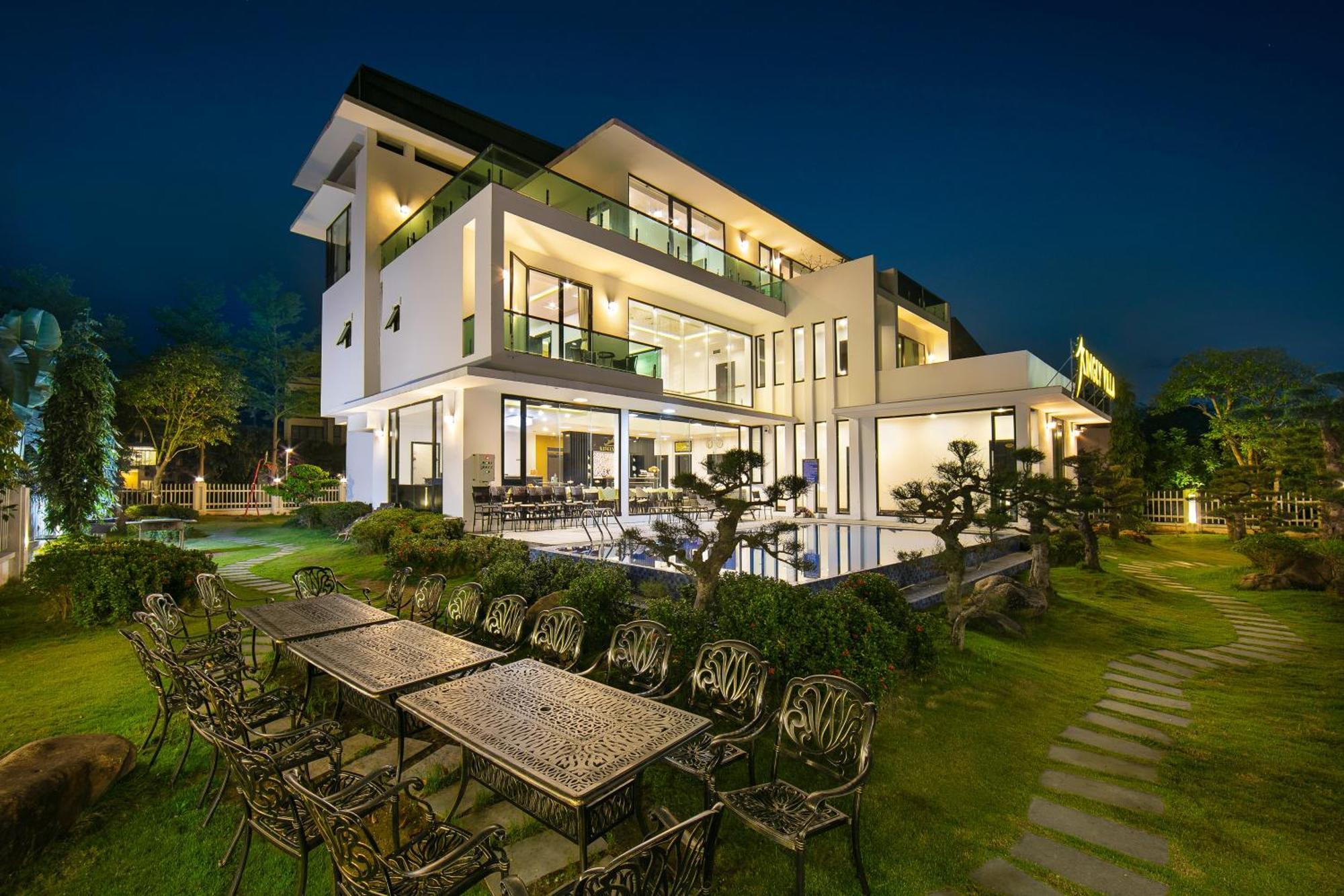 Fantasea Imperial Cruise Hotel Ha Long Bagian luar foto